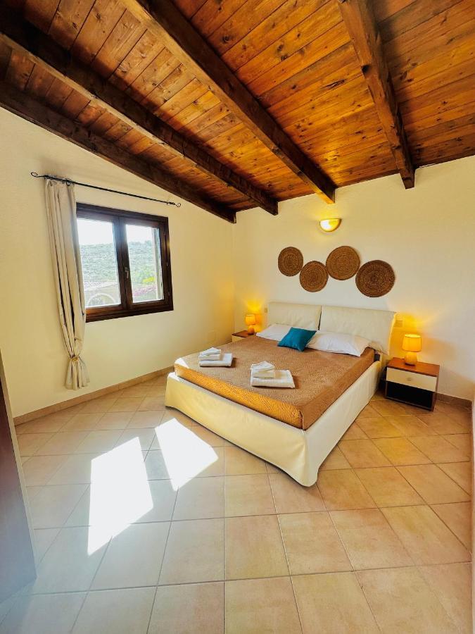 Villa Antonella Apartments Olbia Eksteriør bilde